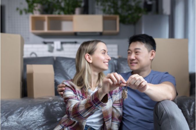 buying Buy your home and house with the help of Caroline Yuen who is a realtor in West Vancouver and North Vancouver speaking Chinese Mandarin, Cantonese, and English.
